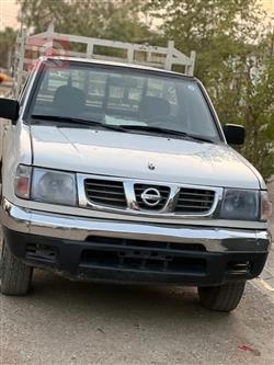 Nissan Pickup